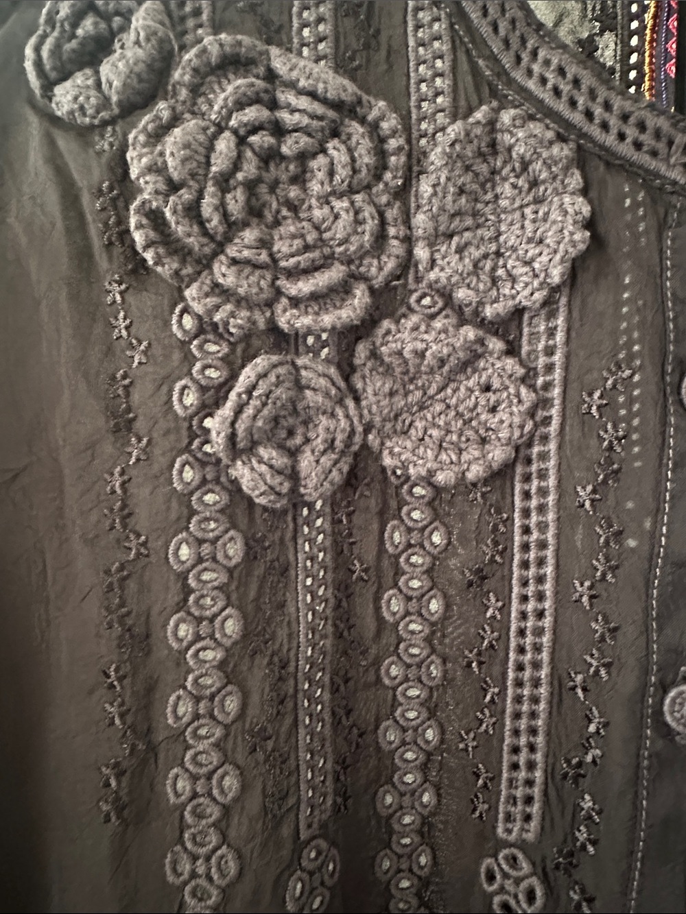 Johnny Was Katya Shirt Black Embroidery Crochet Flowers Flare Button Up sz Med - Picture 4 of 11